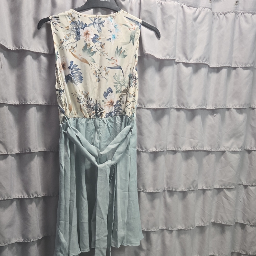 SHEIN Floral Print Mini Dress - Cream and Blue